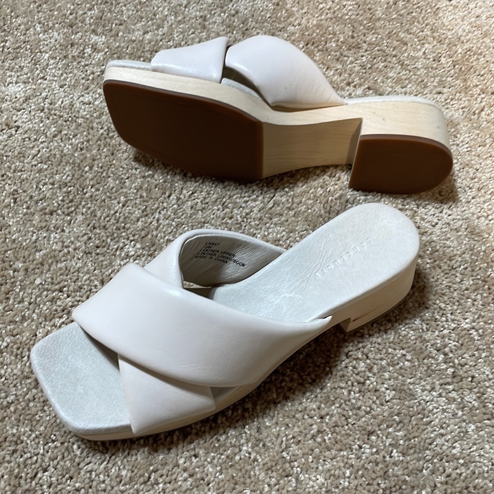 NIB milk ivory leather cream genuine leather lightest wood square open toe